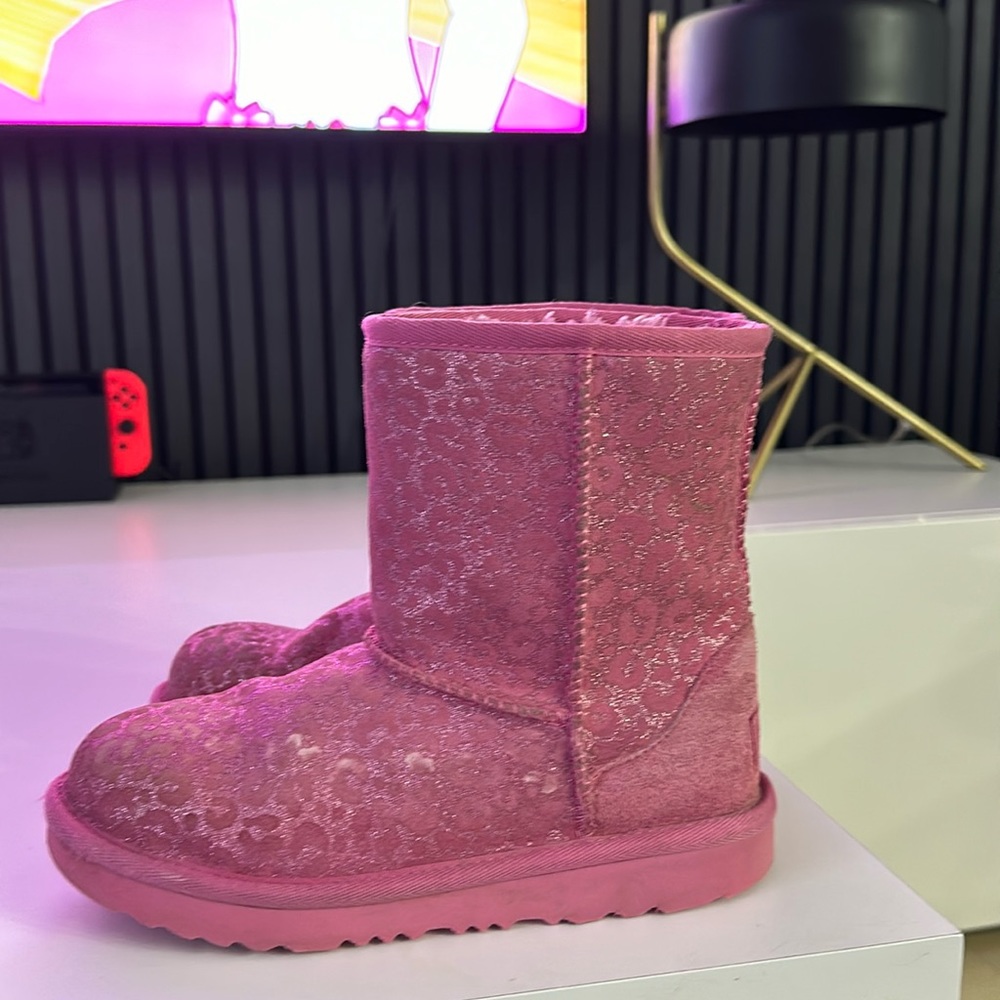 Kids Pink Glitter Winter Boots